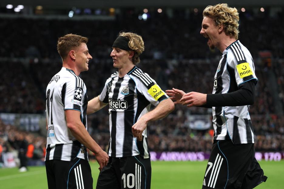 Newcastle United FC players Harvey Barnes, Anthony Gordon, and Nick Woltemade celebrating.