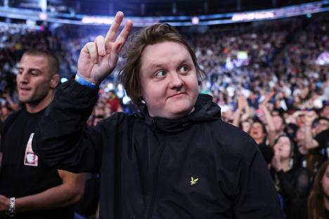 Lewis Capaldi at a WWE SmackDown event.
