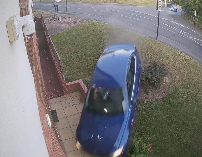 NINTCHDBPICT001034320733