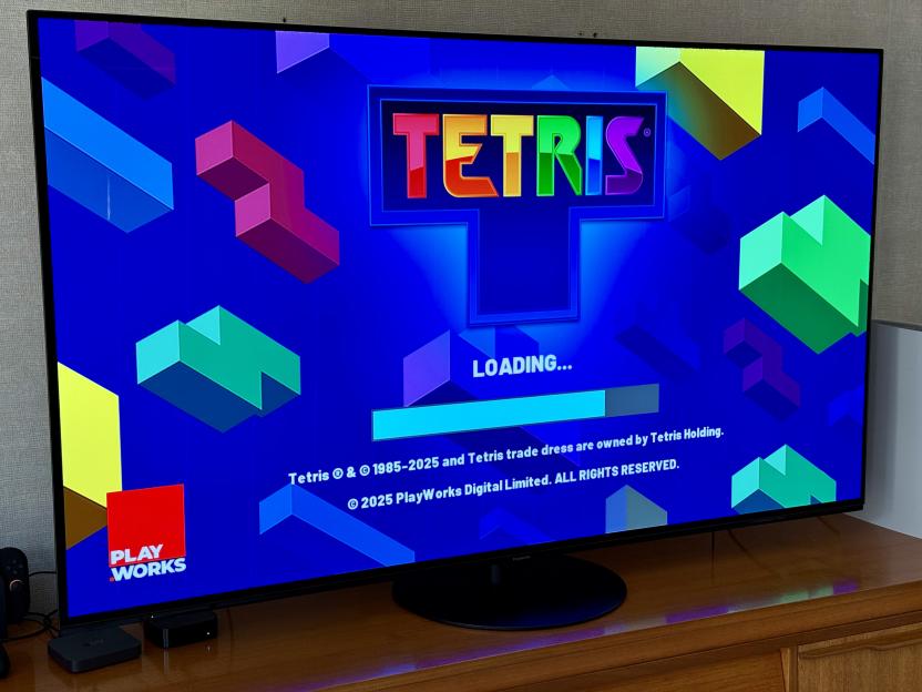 Tetris loading screen on a TV.