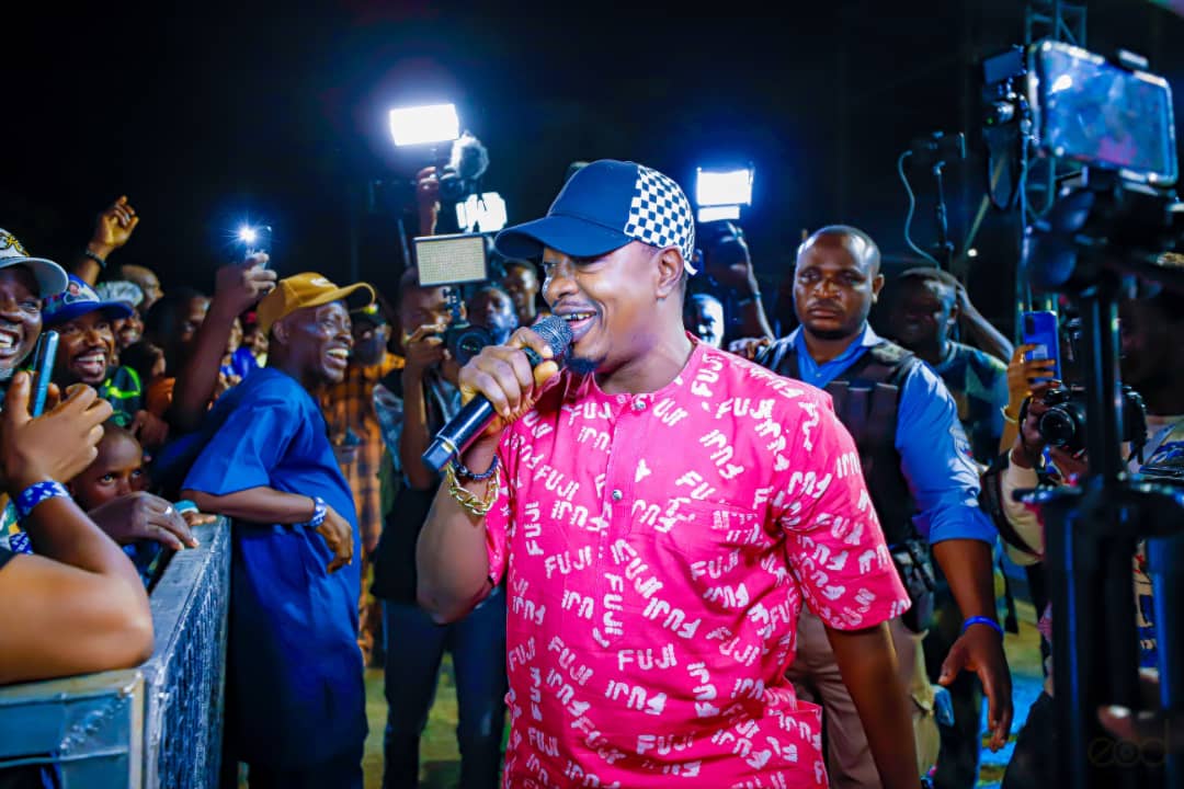 Artists-performance-7