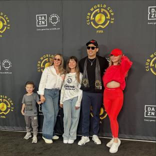 Who is Julio Cesar Chavez Jr’s wife Frida Munoz?