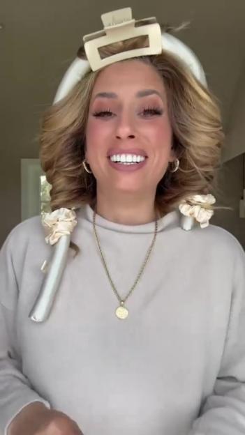 Stacey Solomon reveals mega quick hair routine that helps a blow dry last for a WEEK but still look ‘so good & fresh’