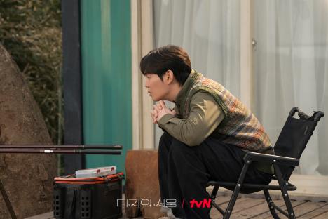 Ryu Kyung Soo Starts A New Life As A Farmer In New Drama “Our Unwritten Seoul” 3