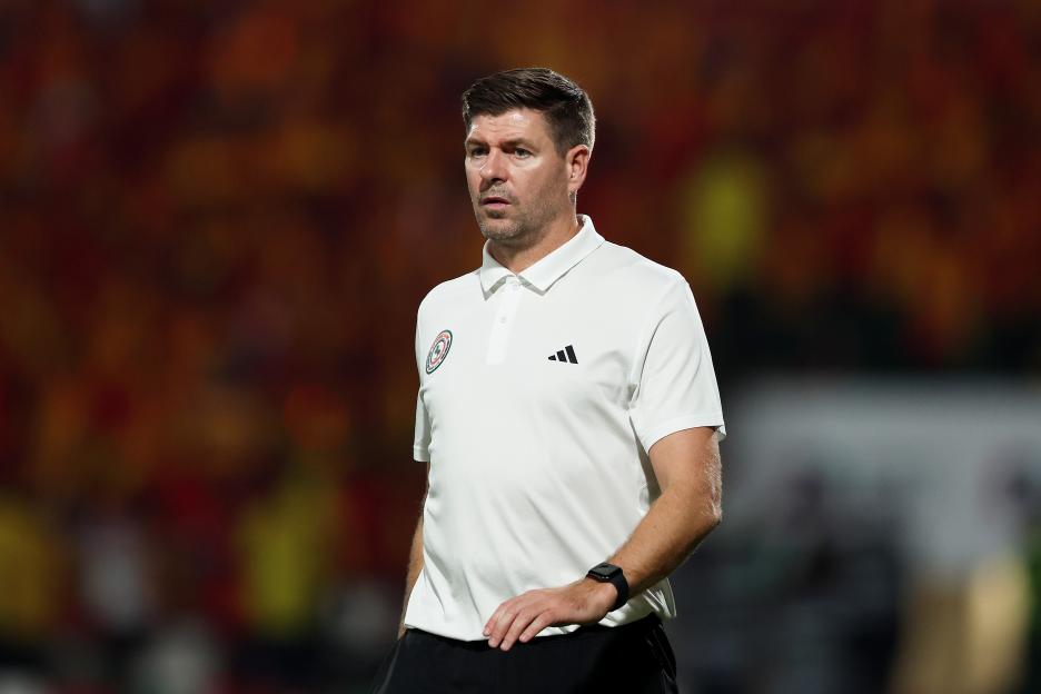 Steven Gerrard, head coach of Al-Ettifaq, looking on during a soccer match.
