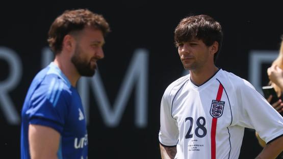 Louis Tomlinson and Sam Thompson hold Soccer Aid ‘peace’ dinner to put any awkwardness over Zara McDermott behind them