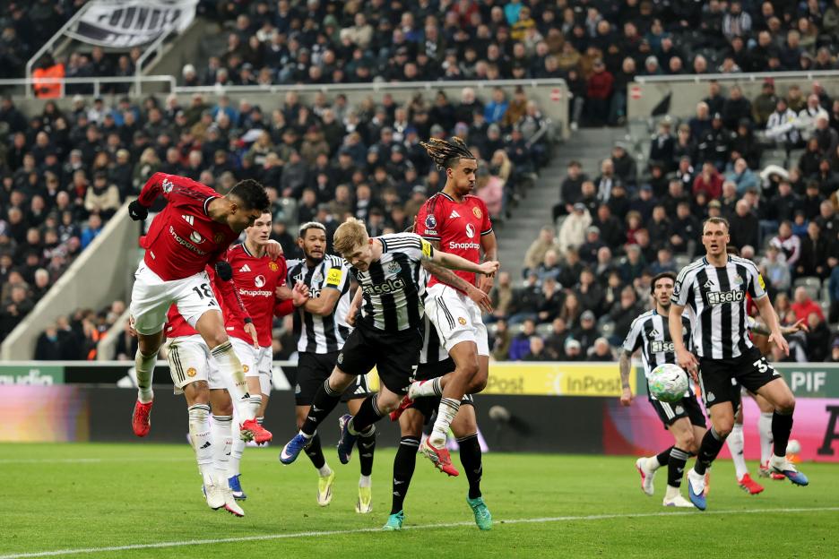 Newcastle vs Man Utd LIVE: Thrilling Second Half Underway as 10-Man Magpies Lead After Casemiro's Equalizer and Ramsey's Red Card!