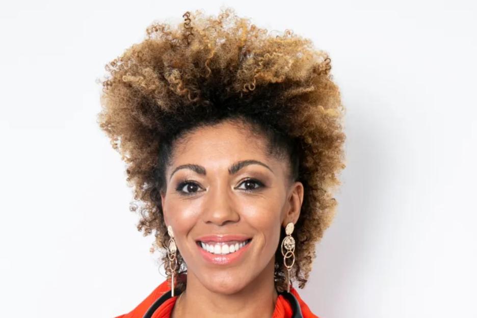 Desperate for Relief: After a Long Wait, I Need a Specialist for My Chronic Sinusitis Now!