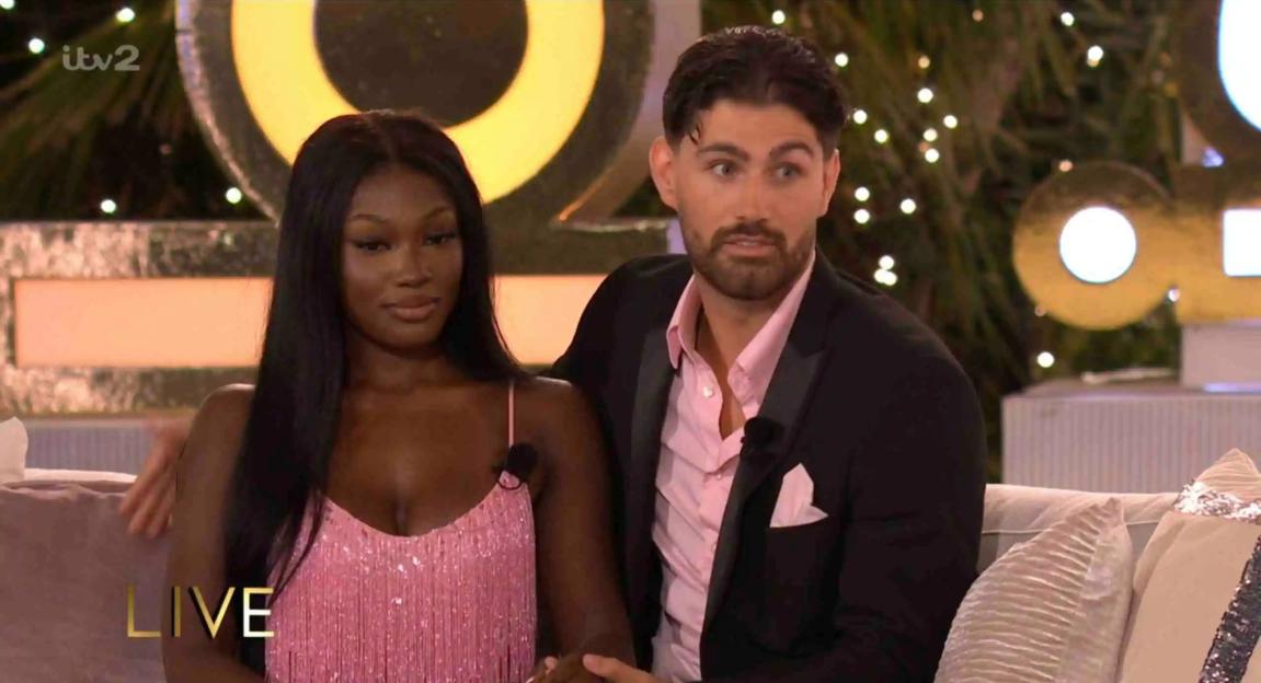 Love Island's Scott Takes a Swipe at 'Fame-Hungry' Co-Star During Live Show