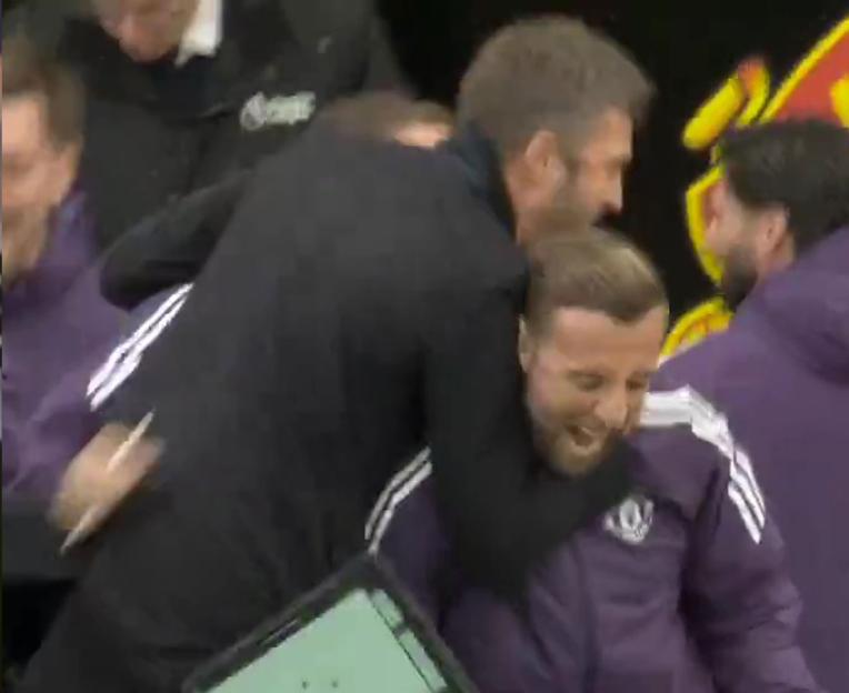 NINTCHDBPICT001052838184