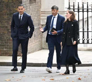 Burnham under fire over ‘cosy’ ties to Man City boss pictured outside No10 for secret talks before ‘sham deals’ verdict