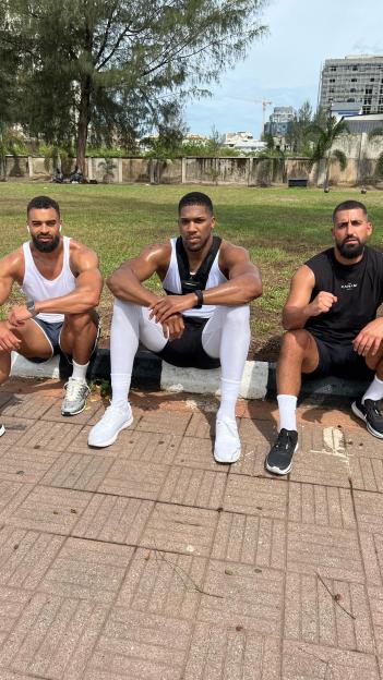 Anthony Joshua's Fighting Spirit Remains Strong After Tragic Car Crash, Says Oleksandr Usyk