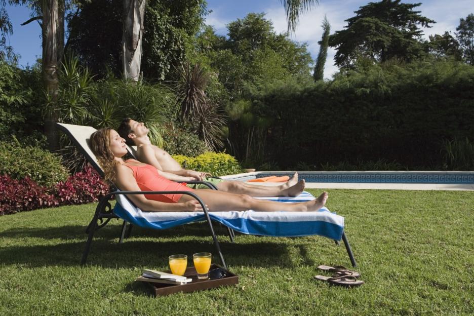 Is Naked Sunbathing Allowed in My Garden? Essential Laws and Guidelines You Should Know