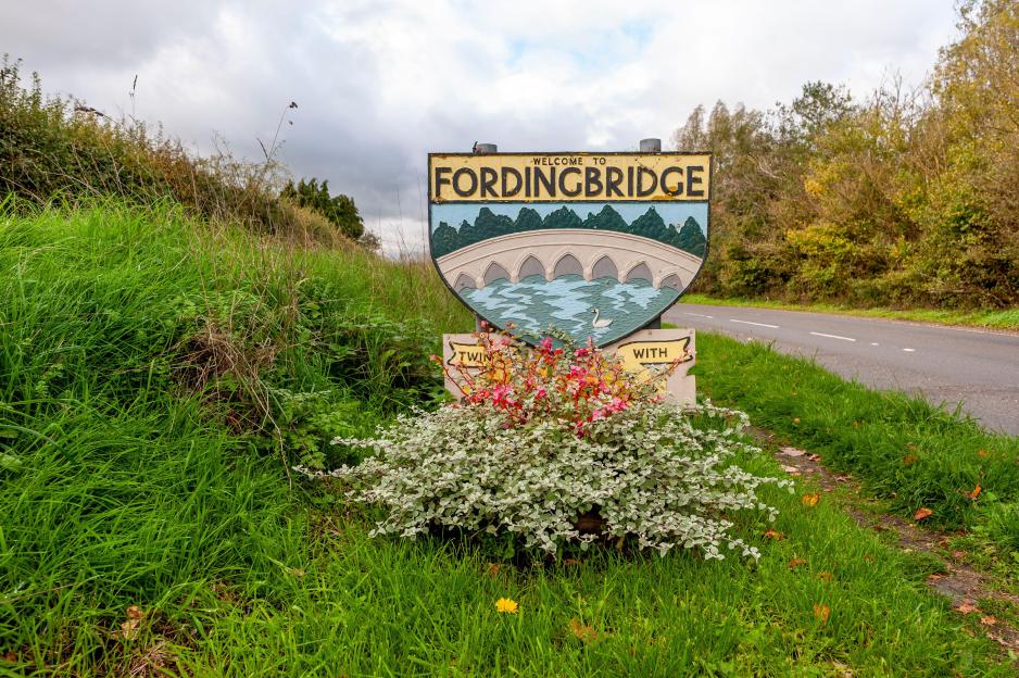 Welcome sign for Fordingbridge, England.