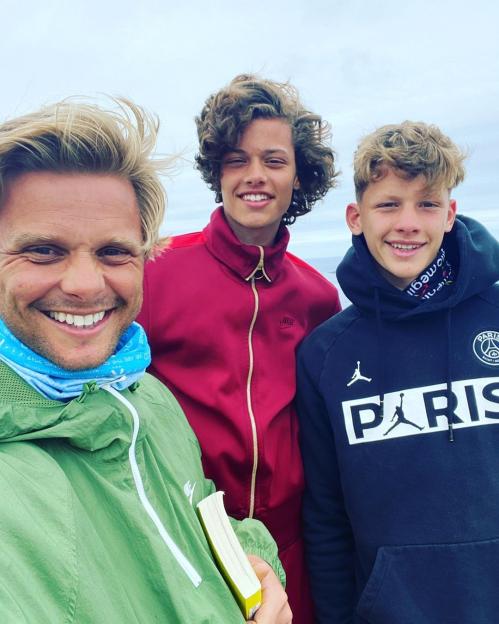 Jeff Brazier with sons Bobby and Freddy on holiday in Cornwall.