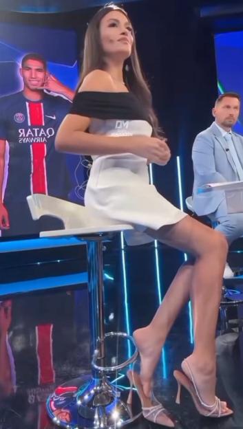 Albanian Laura Woods Experiences Wardrobe Malfunction on Live Champions League Broadcast