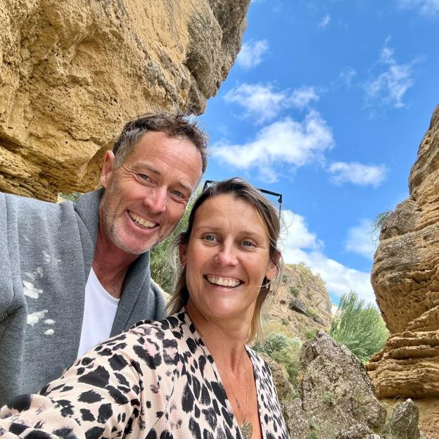 : British couple Craig and Lindsay Foreman given 10-year sentence by Iran for espionage