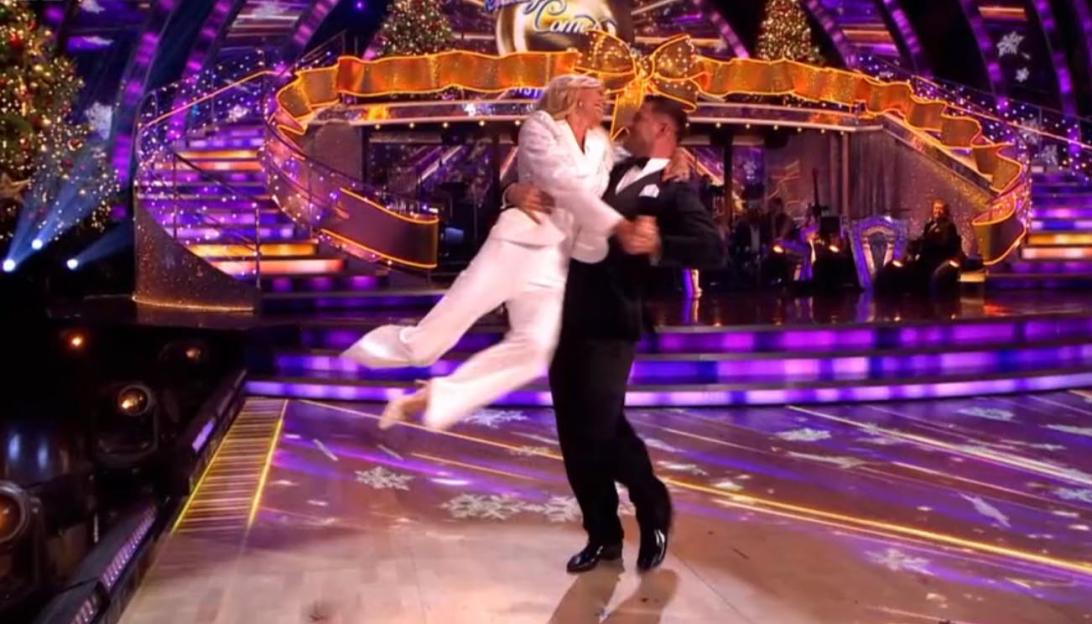Tess Daly dancing with pro Aljaz in a Christmas special.