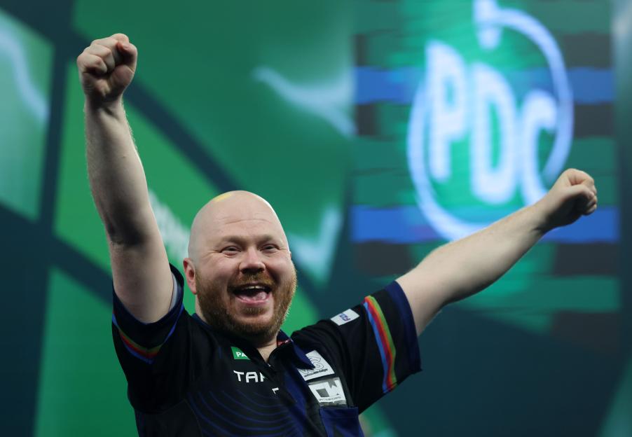 World No. 86 Justin Hood, 32, Eyes Chinese Restaurant Dream with £1 Million Ally Pally Win – Says His ‘Thick’ Nature Gives Him an Edge!