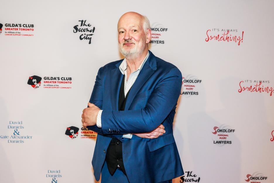 Colin Mochrie attends the Gilda's Toronto "It's Always Something: Open Mike" fundraiser.