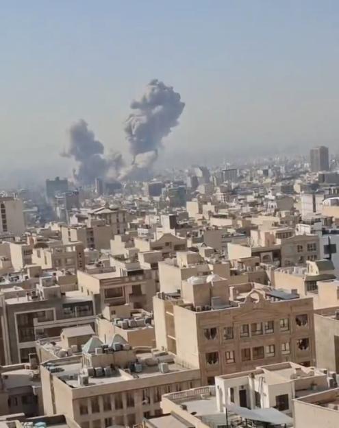 Israel and US Strike Back at Iran Amid Trump’s Threats and Major Military Buildup in the Region