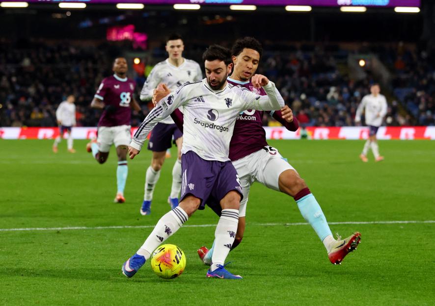 Premier League - Burnley v Manchester United