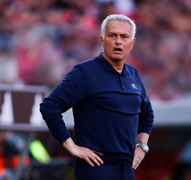 Manager José Mourinho looking on during the First League match between Benfica and Moreirense.