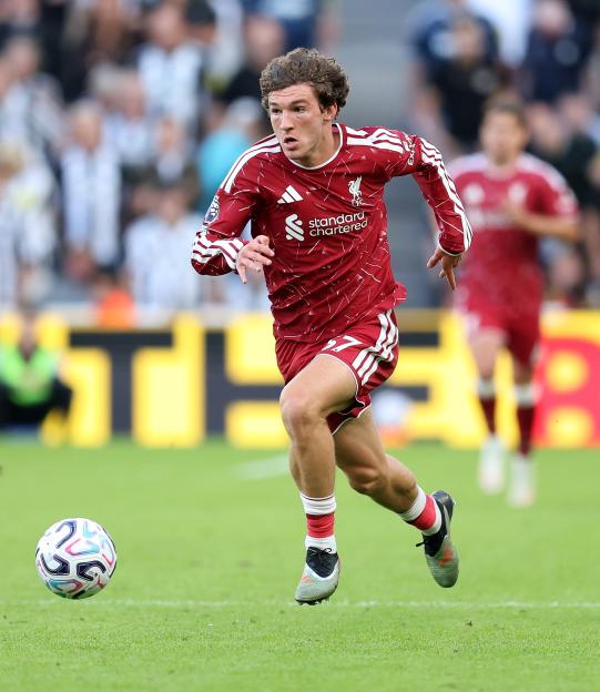 "Son of Premier League Cult Hero Shines in Top-Flight Debut for Newcastle Against Liverpool"
