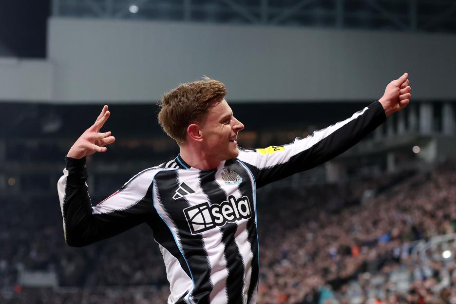 Harvey Barnes of Newcastle United celebrating his goal against Manchester City.