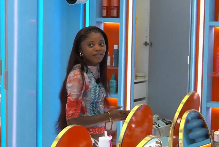 'Did You Catch the Sneaky Comment That Exposed a Secret Feud Between Two Love Island Girls?'