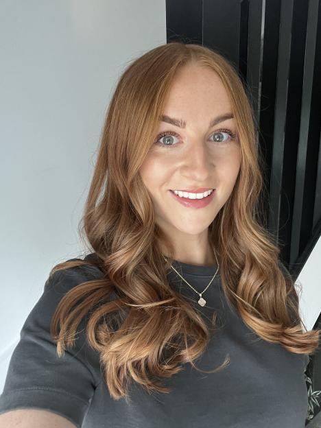 Discover the Must-Have £3 B&M Christmas Dupe: Our Test of the Most Viral High Street Decorations!