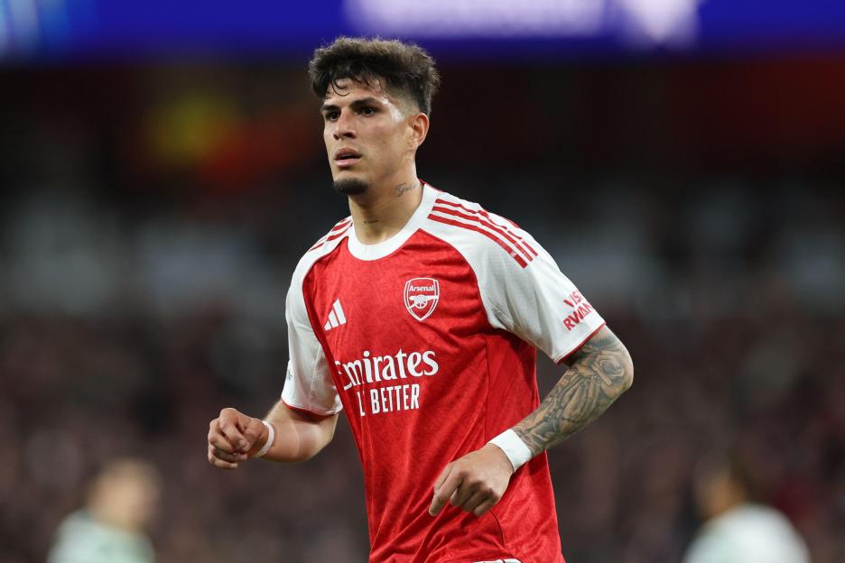 Piero Hincapie of Arsenal seen during the UEFA Champions League Quarter Final 2nd Leg match between Arsenal and Sporting Lisbon at the Emirates Stadium, London on Wednesday 15th April 2026. (Photo: Tiego Grenho | MI News)