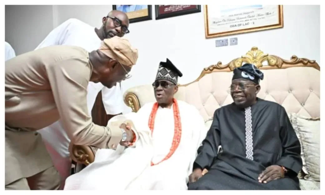 Tinubu visits Oba of Lagos, receives royal prayers, counsel