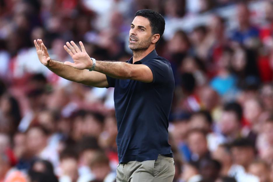 Arsenal FC v Como Calcio - Pre-Season Friendly