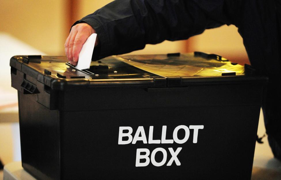 Understanding a Vote of No Confidence: How Many Labour MPs Could Bring Down Keir Starmer?