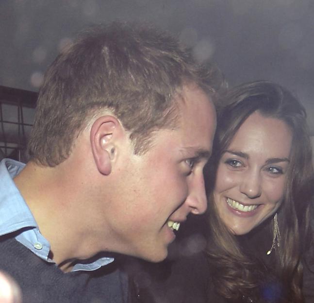 Prince William and Kate Middleton Partying at London's Exclusive Mahiki Nightclub .uk, 07/12/2006 - 07 Dec 2006
