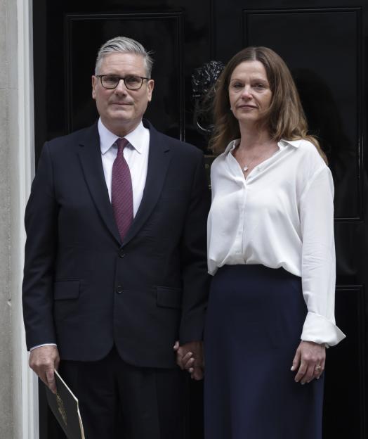 Inside Keir Starmer's 'Sassy' Wife Victoria: Her Outrage Over Cabinet Betrayals and the Secret Role She Played