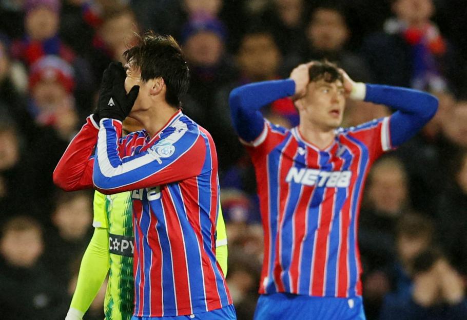 Crystal Palace Held to a Goalless Draw by AEK Larnaca: Pressure Mounts on Glasner as Eagles Struggle to Find the Net Again