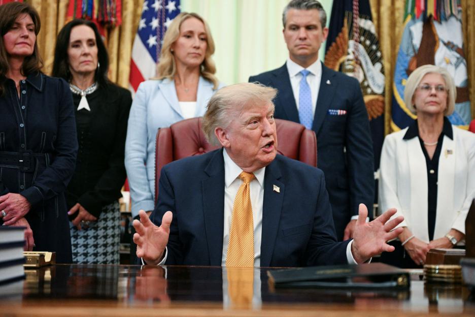Trump Offers ‘Last Chance’ to ‘Duplicitous’ Iran Amid Tensions, Cancels Major Strikes for Peace Talks