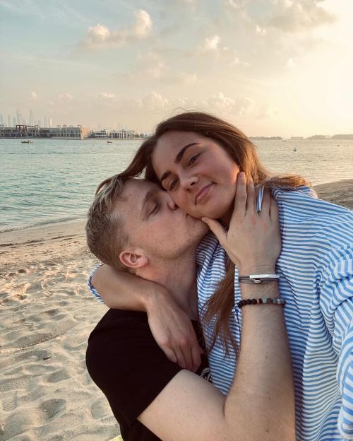 NINTCHDBPICT000605818044