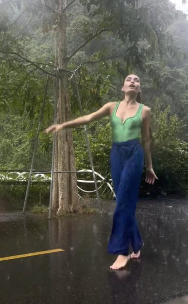 26-Year-Old Model Mysteriously Disappears During Late-Night Stroll on Family Vacation Just Days Before Her Birthday in Popular UK Backpacking Destination