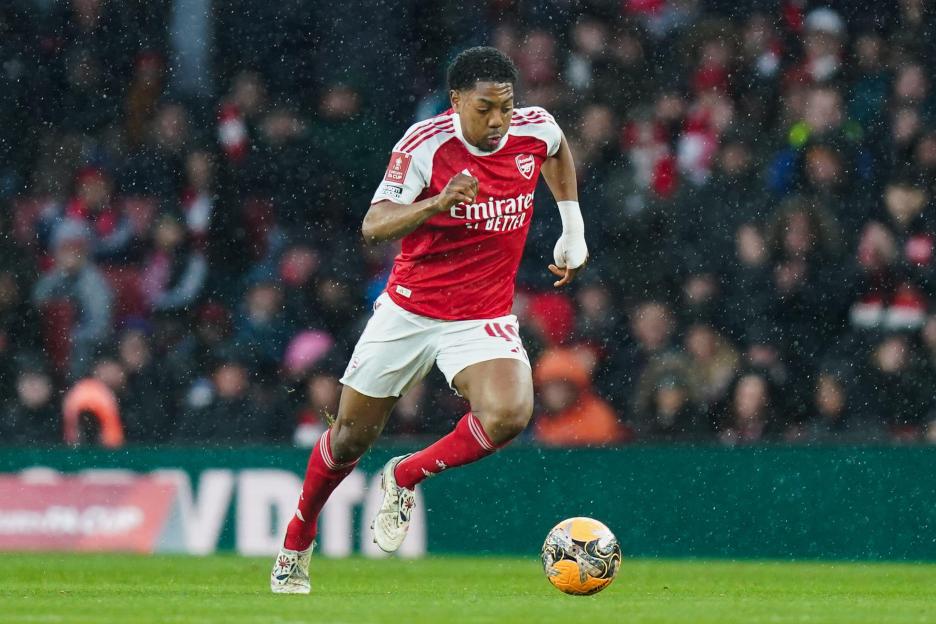 London, UK. 15th Feb, 2026. Myles Lewis-Skelly of Arsenal during the Arsenal v Wigan Athletic Emirates FA Cup 4th Round match at the Emirates Stadium, London, England on 15 February 2026 Credit: Dylan Hepworth/Every Second Media Credit: Every Second