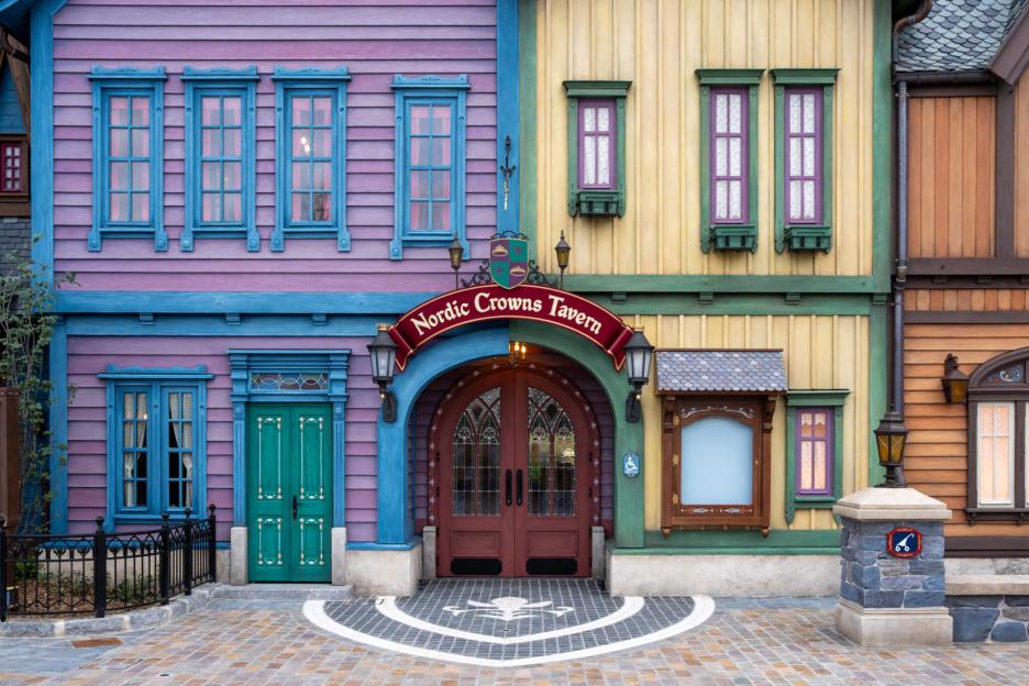 Entrance to the Nordic Crowns Tavern in the World of Frozen at Disneyland Paris.
