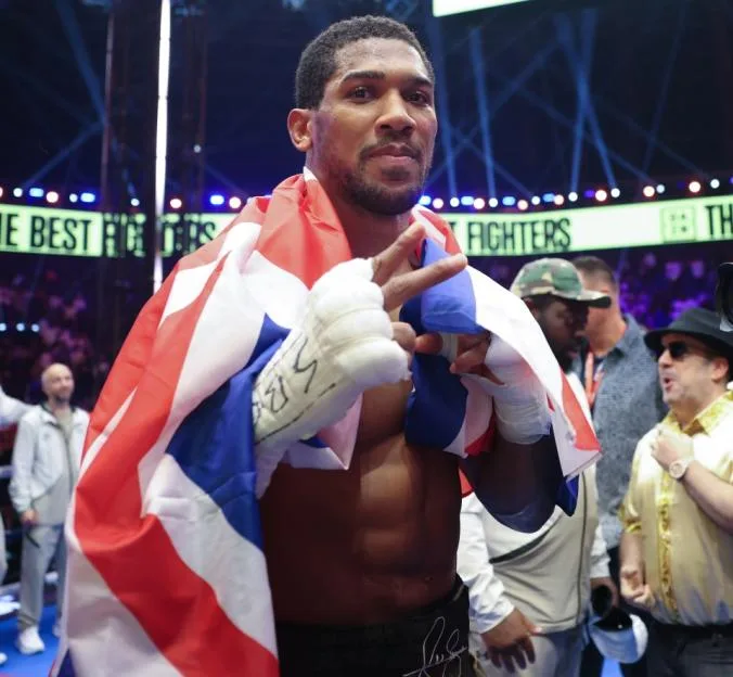 Anthony Joshua v Kristian Prenga: The Comeback - Fight Night