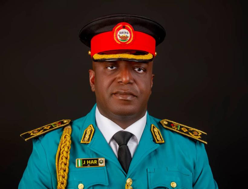 Benue Security Advisor Saves Suspected Phone Thief from Mob Justice