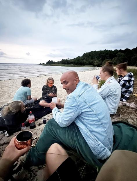 'British Family Forced to Sleep on Cardboard After Evacuating From France Wildfires Fueled by Today's Scorching 42°C Heat'