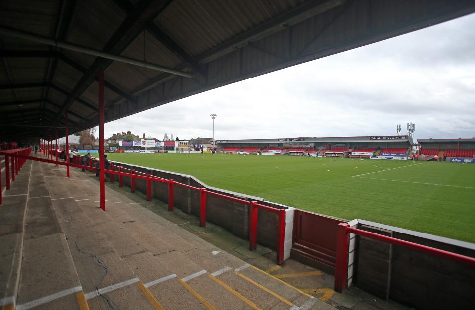 Dagenham & Redbridge vs Dover Athletic, Vanarama National League, Football, the Chigwell Construction Stadium, London, Greater London, United Kingdom - 02 Jan 2022