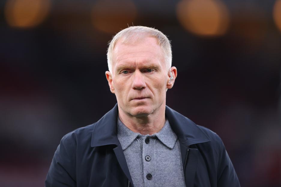 Paul Scholes blames Liverpool’s downfall on ‘disrespectful, classless’ Arne Slot partying in Ibiza with Wayne Lineker