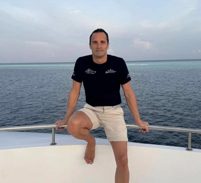 Five Italians die during cave scuba dive in Maldives