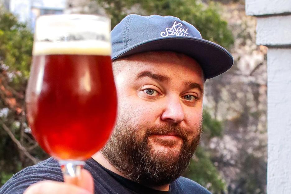 Tragic Hero: Influencer, 43, Loses Life While Attempting to Rescue Drowning Woman, as Three Others are Swept Away by Waves